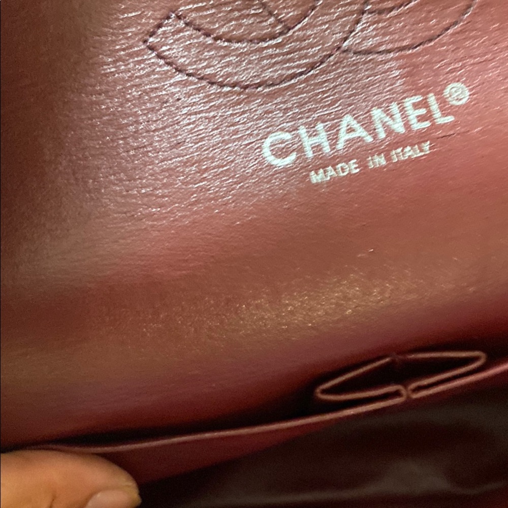 Chanel Black Quilted Shoulder Bag with Chain Strap medium - Picture 11 of 12